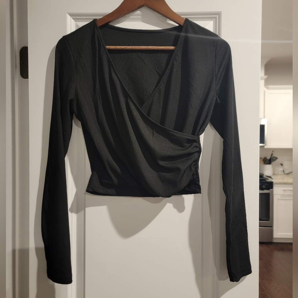 Black Cropped Long Sleeved Wrap Shirt